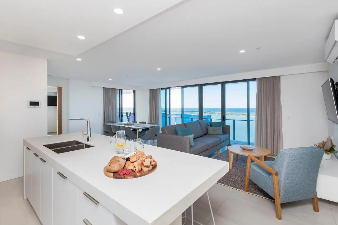 Sky Broadwater Apartments Southport 4*,  Australia